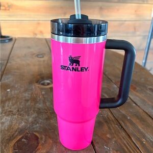 Stanley Neon Pink Travel Mug with Black Handle 30oz